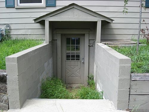 basement entrance to a house